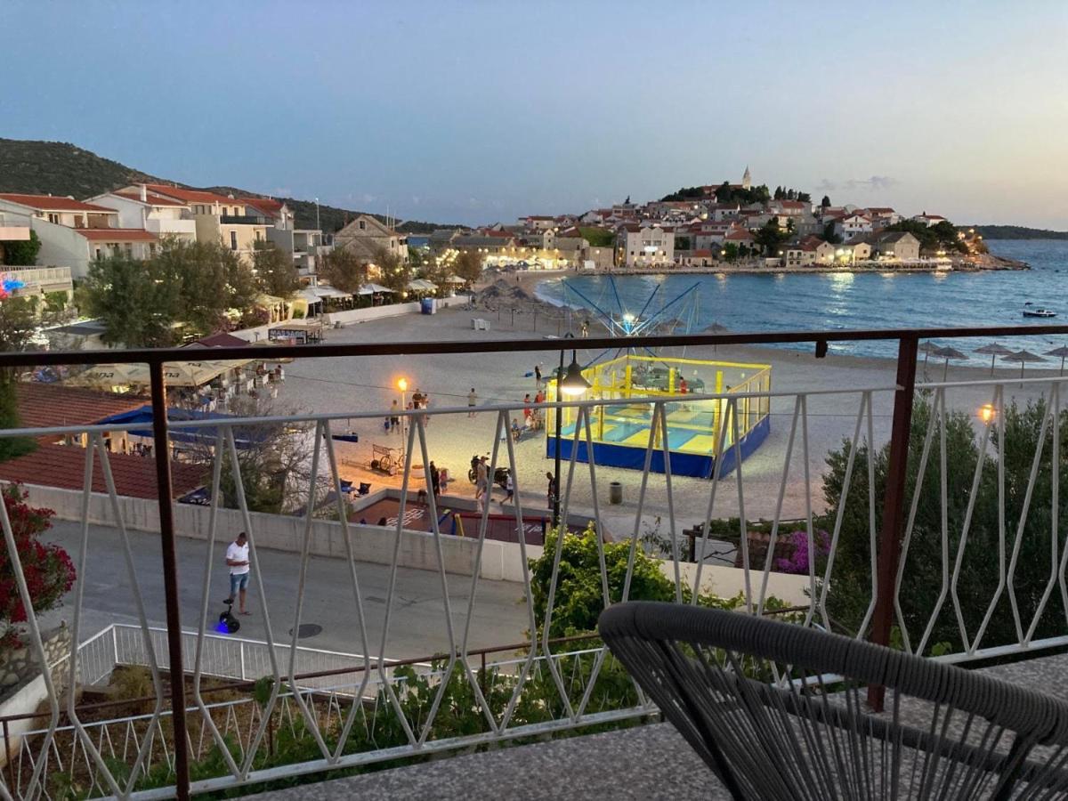 Rooms 22 - Beachfront Primošten Buitenkant foto